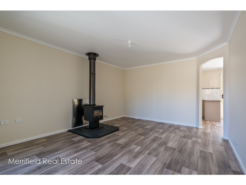 16 Maley Place, Spencer Park WA 6330