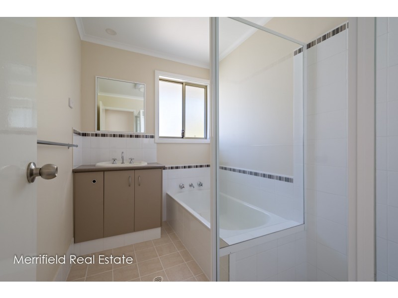 16 Maley Place, Spencer Park WA 6330