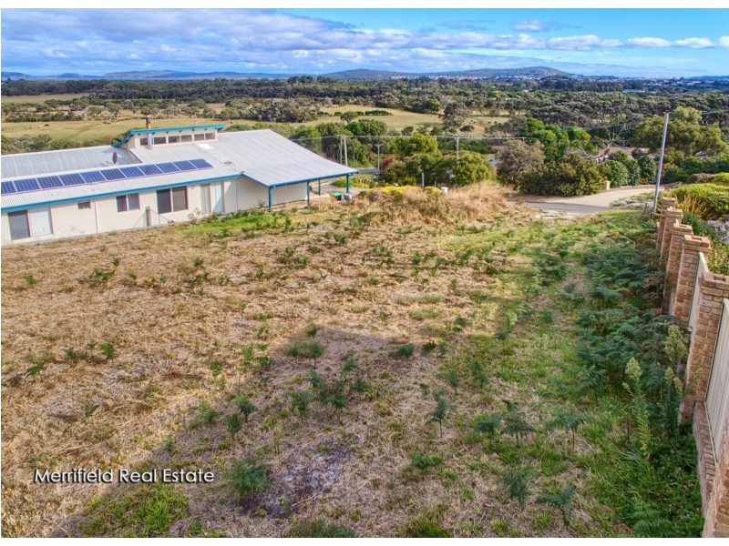 8 Franklin Court, Bayonet Head WA 6330