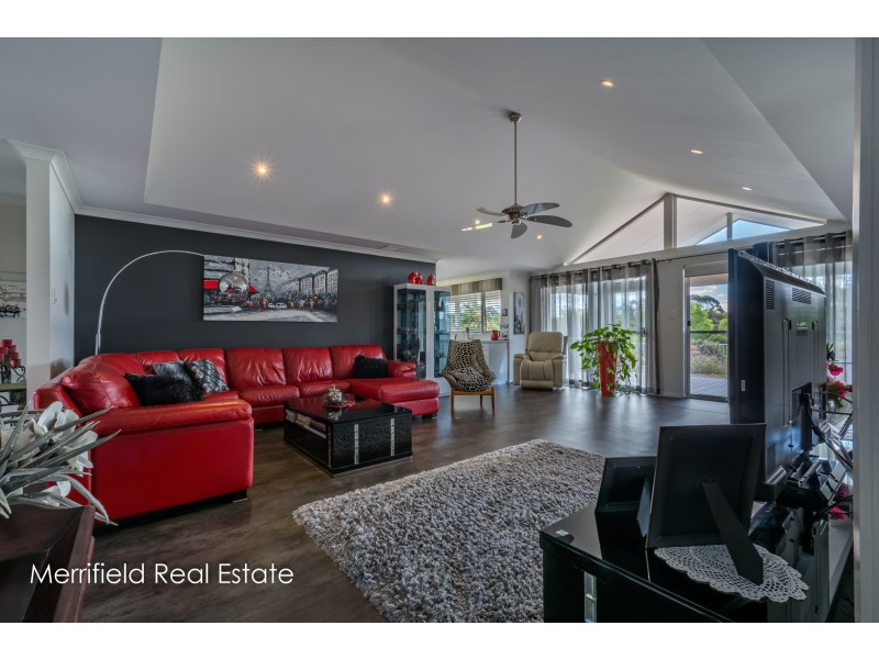 47 Orion Avenue, Mckail WA 6330