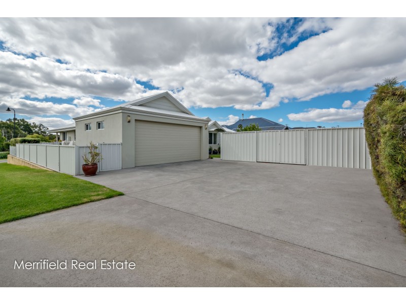 47 Orion Avenue, Mckail WA 6330