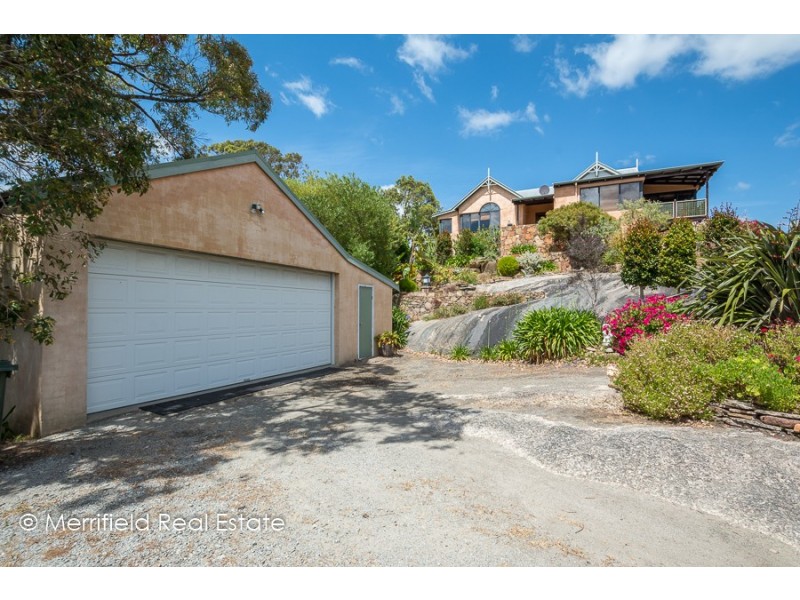 13 Melrose Street, Mount Melville WA 6330