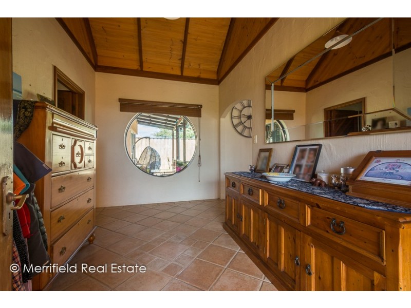 13 Melrose Street, Mount Melville WA 6330