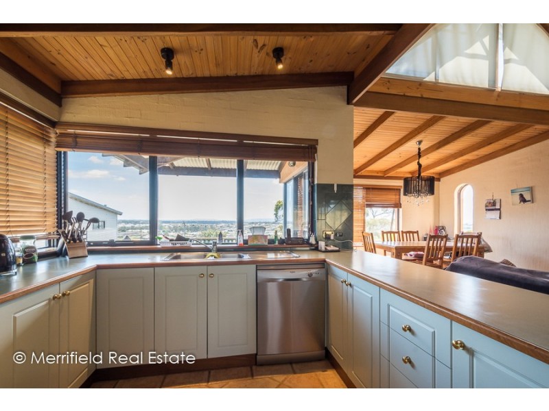 13 Melrose Street, Mount Melville WA 6330