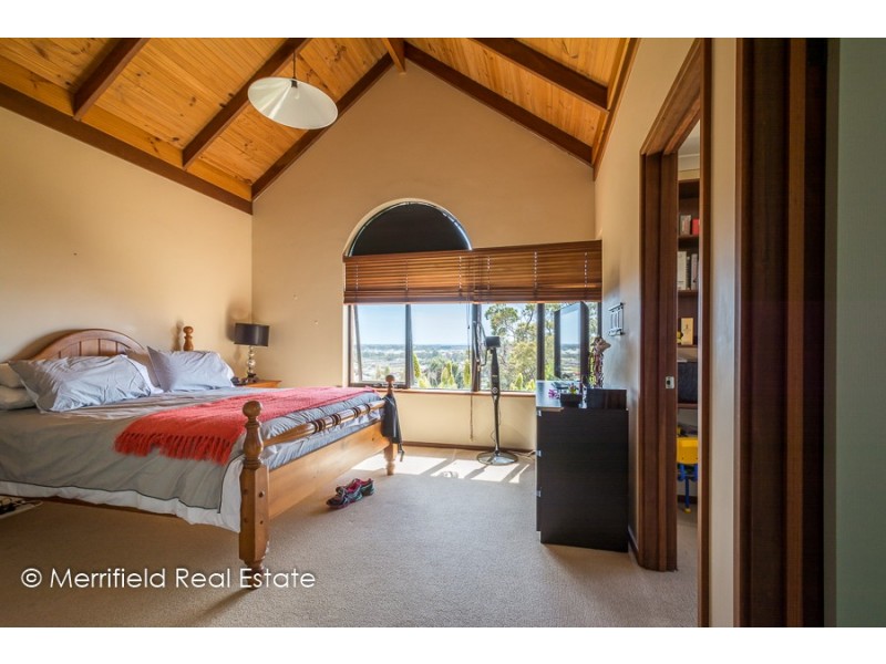 13 Melrose Street, Mount Melville WA 6330