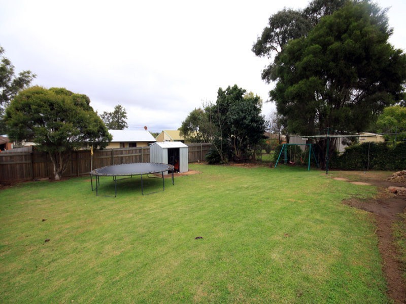 5 Joseph ST, Kingaroy QLD 4610