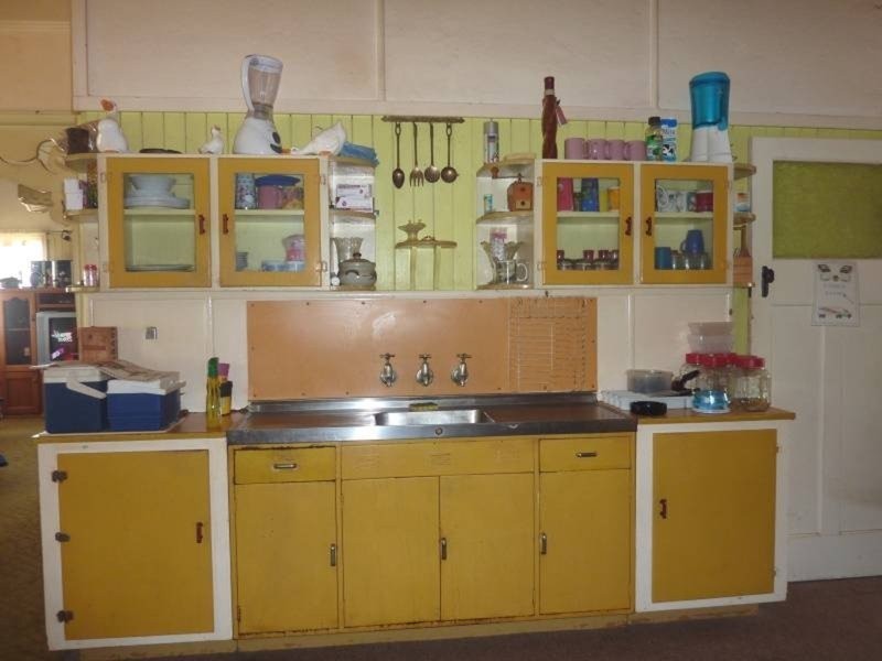 34 Walter Road, Kingaroy QLD 4610