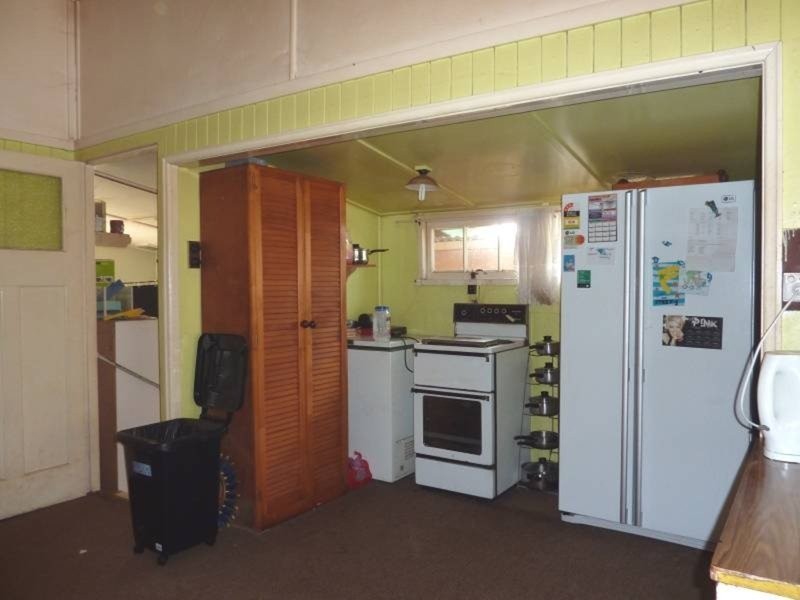 34 Walter Road, Kingaroy QLD 4610