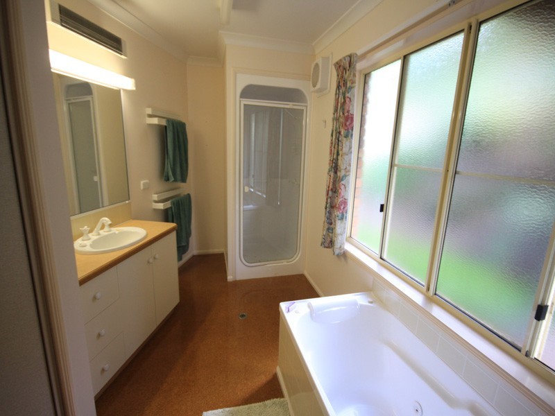 34 Nolan Drive, Kingaroy QLD 4610