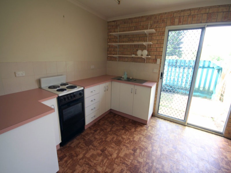 5/88 Walter Road, Kingaroy QLD 4610