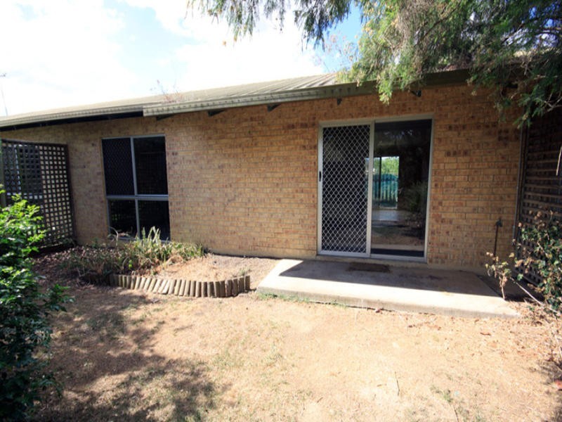 5/88 Walter Road, Kingaroy QLD 4610