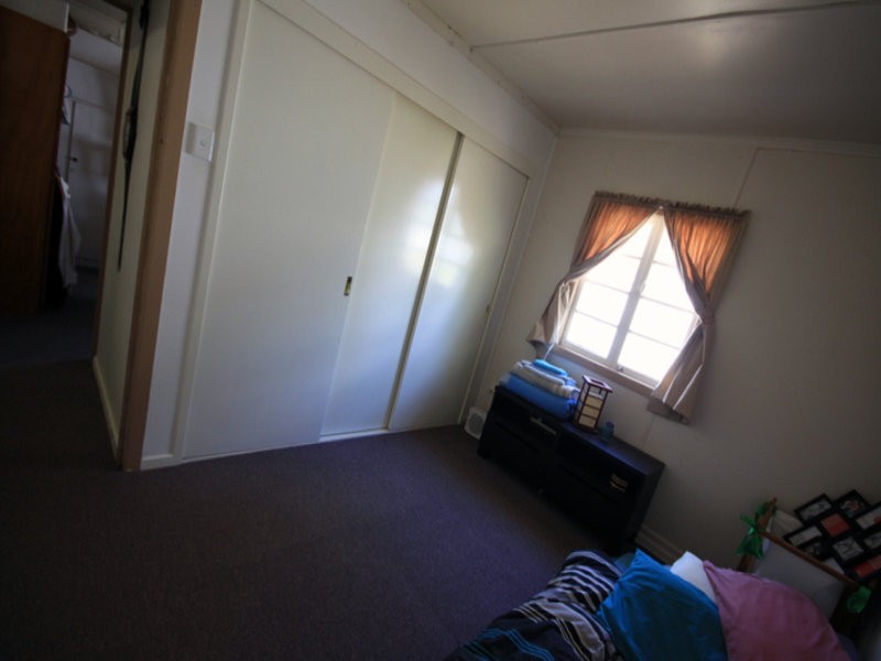 42 Youngman Street, Kingaroy QLD 4610