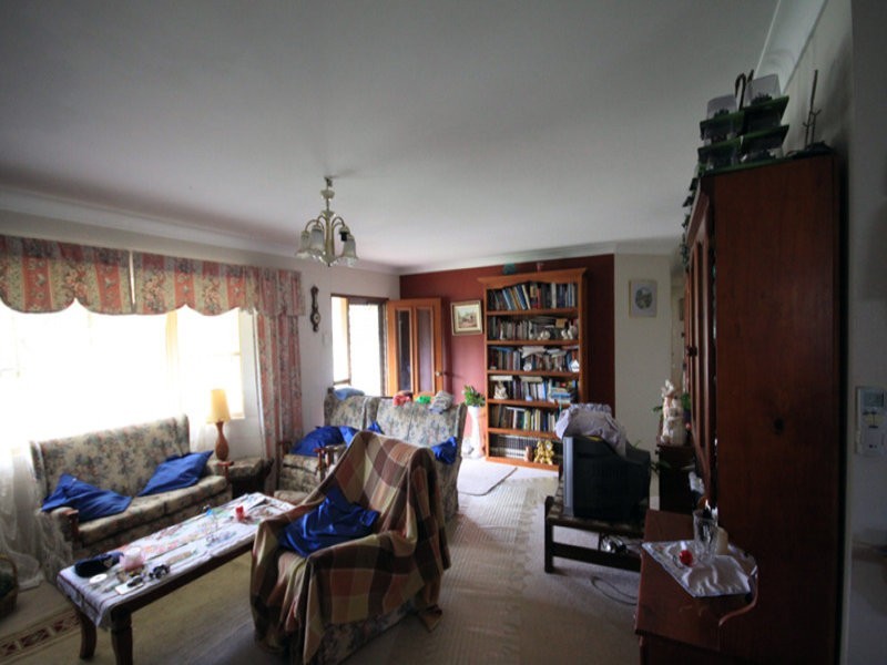 24 Julie Street, Taabinga QLD 4610