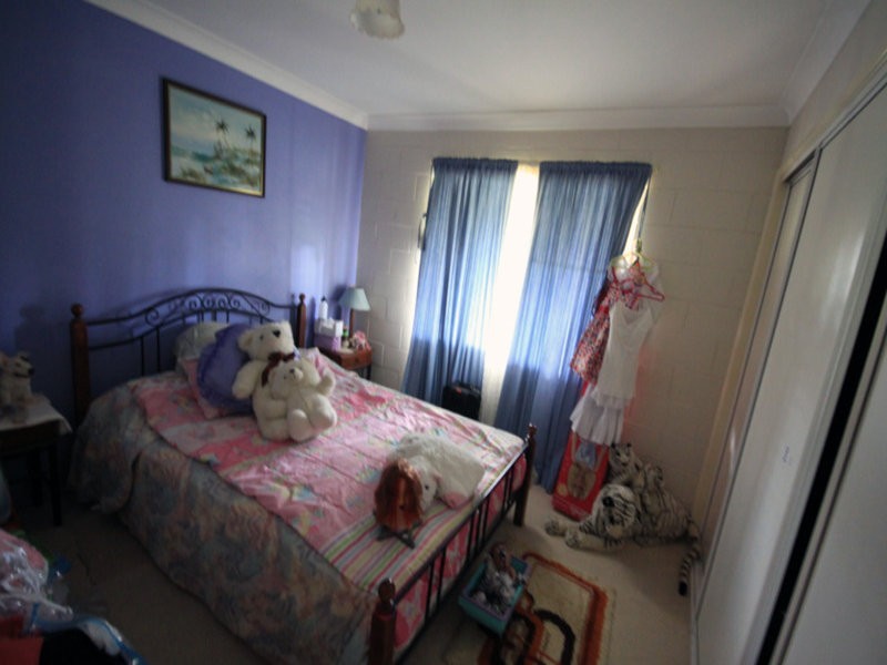 24 Julie Street, Taabinga QLD 4610