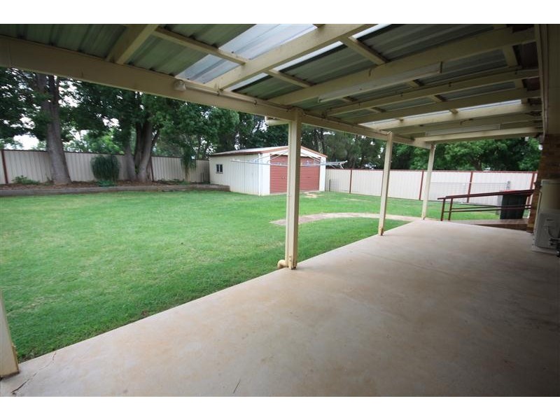 3 Booth Street, Kingaroy QLD 4610