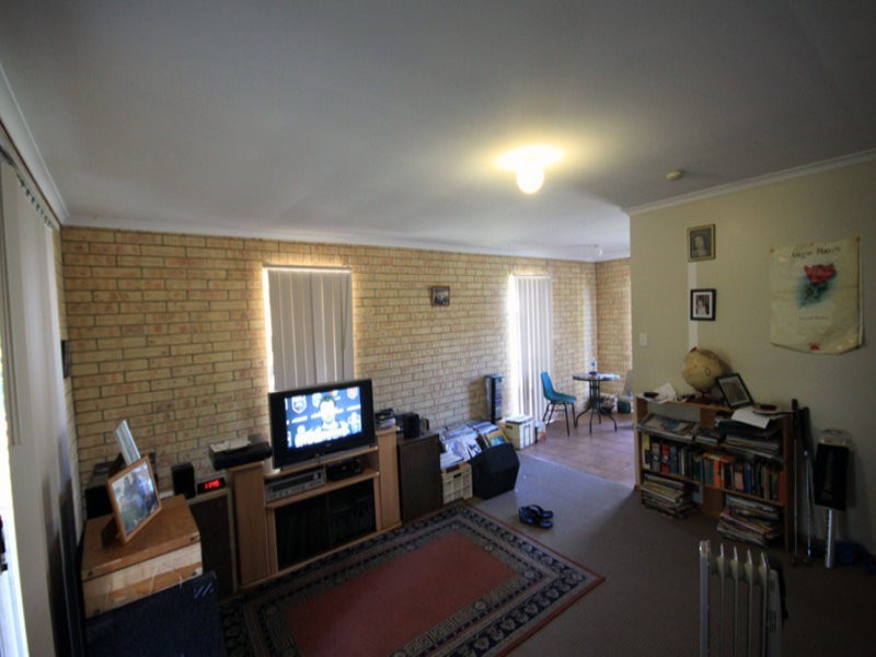 13/88 Walter Road, Kingaroy QLD 4610