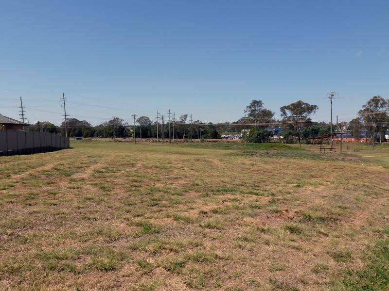 14 David Place, Kingaroy QLD 4610