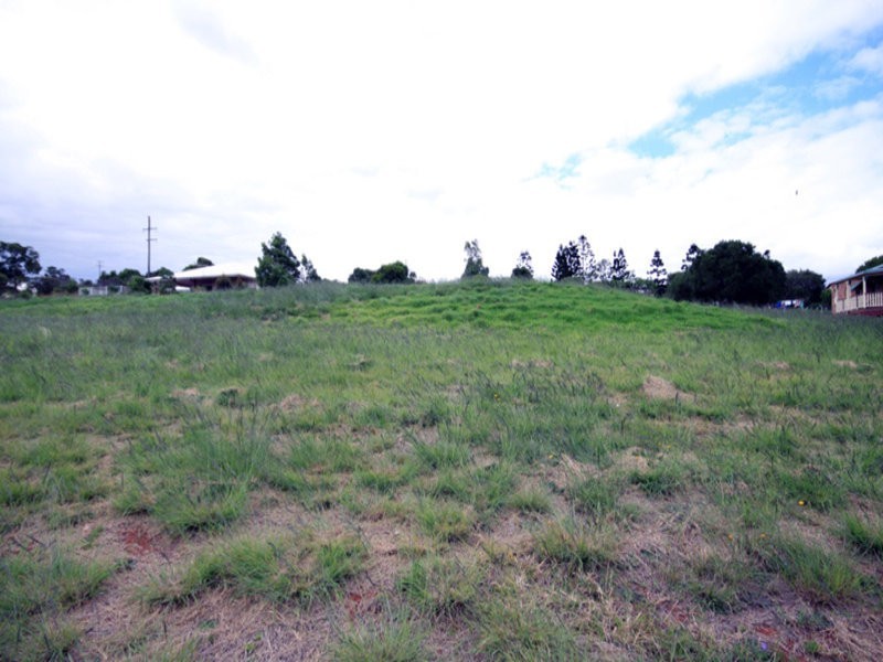 41 Sonaree Drive, Kingaroy QLD 4610