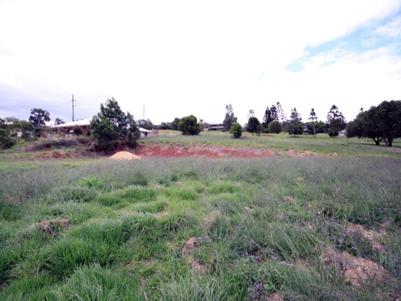 41 Sonaree Drive, Kingaroy QLD 4610