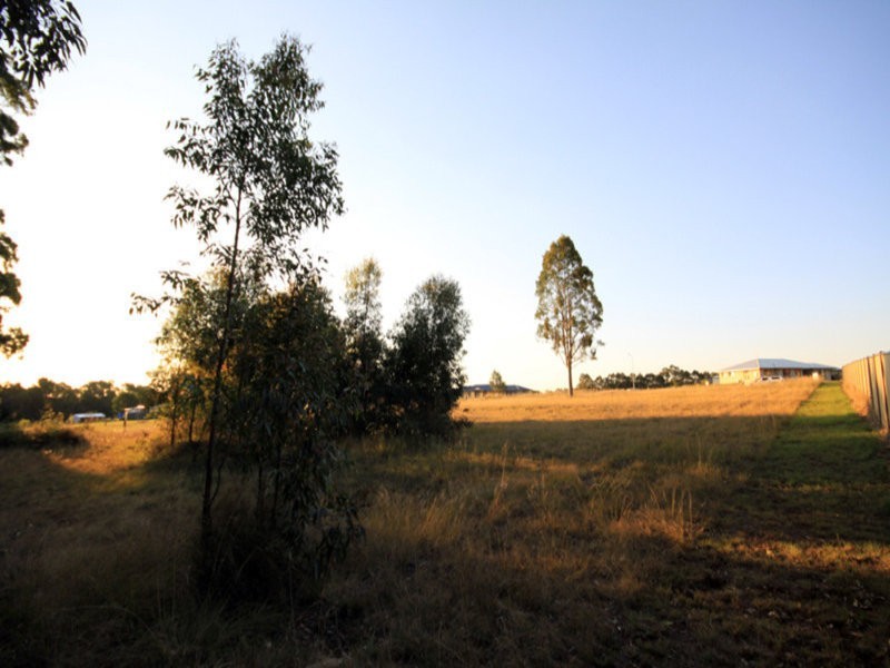 5-7 Diamond Court, Kingaroy QLD 4610