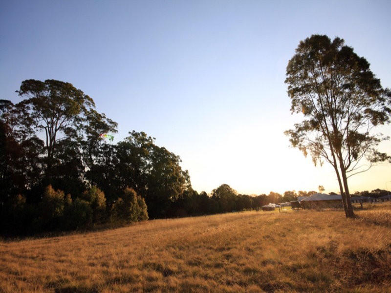 5-7 Diamond Court, Kingaroy QLD 4610