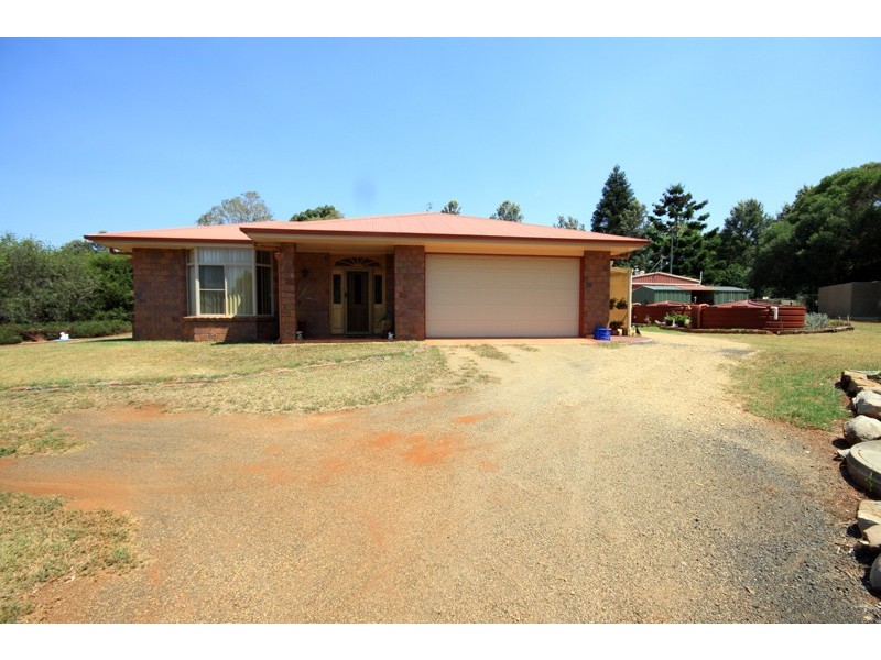 1 Macaulay Drive, Kingaroy QLD 4610