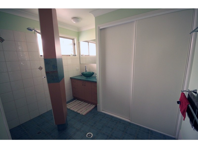 1 Macaulay Drive, Kingaroy QLD 4610