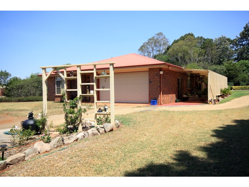 1 Macaulay Drive, Kingaroy QLD 4610