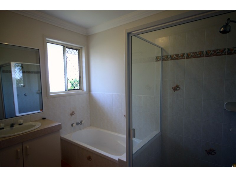 8 Rose Court, Kingaroy QLD 4610