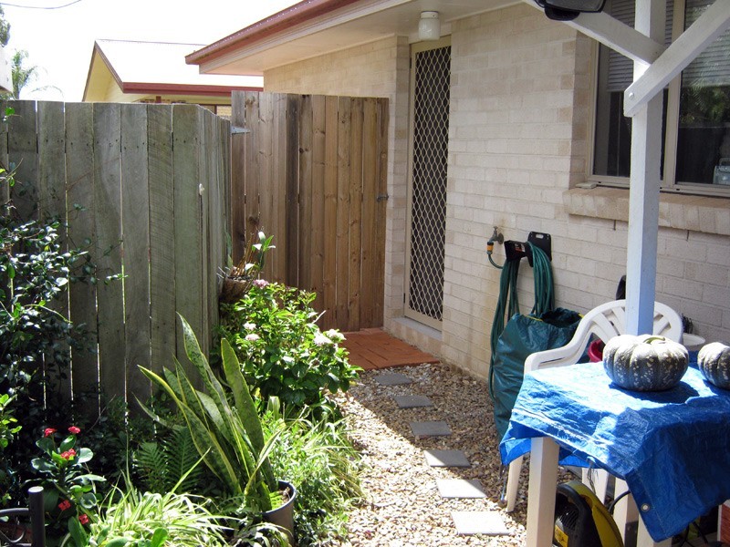 2/21 Martin Place, Kingaroy QLD 4610