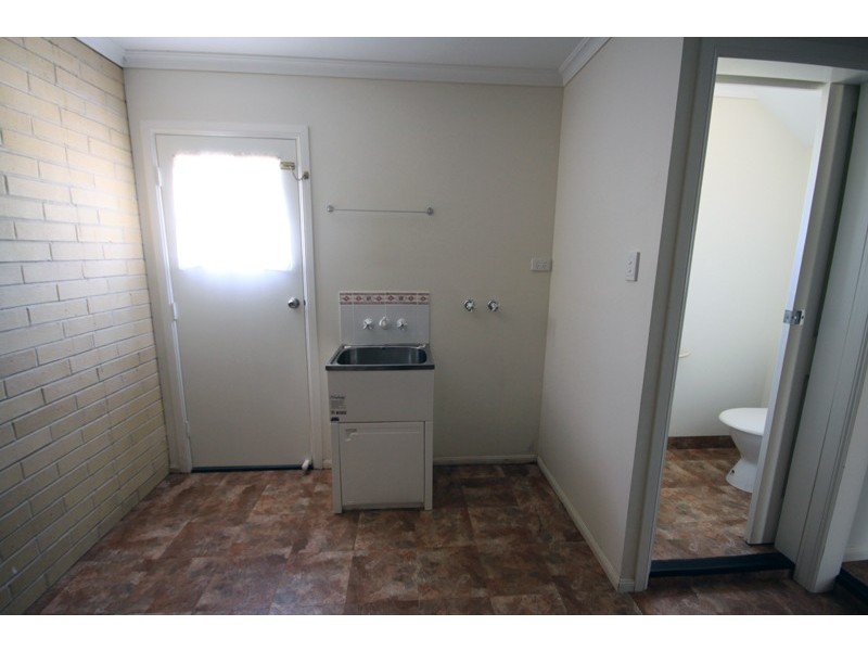 6/277 Haly Street, Kingaroy QLD 4610