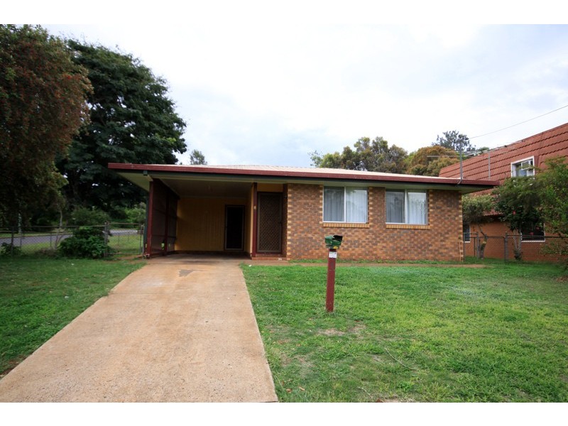 126 Ivy Street, Kingaroy QLD 4610