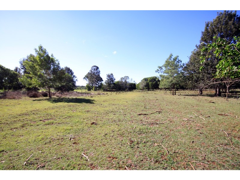 8 Kearney Street, Kingaroy QLD 4610