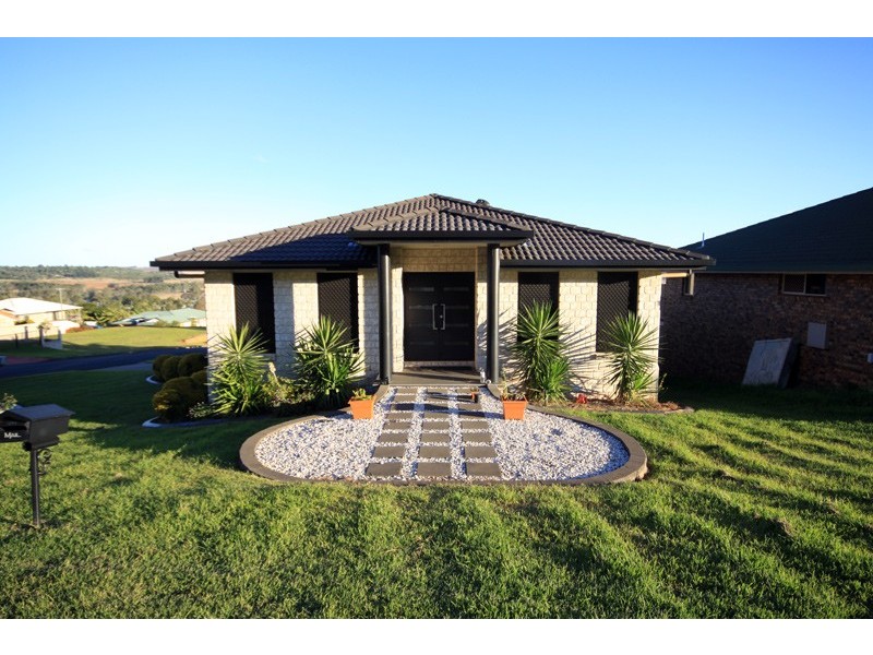 17 Freeman Court, Kingaroy QLD 4610