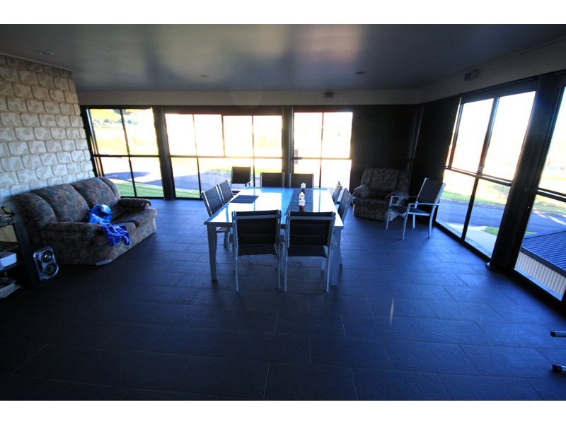 17 Freeman Court, Kingaroy QLD 4610