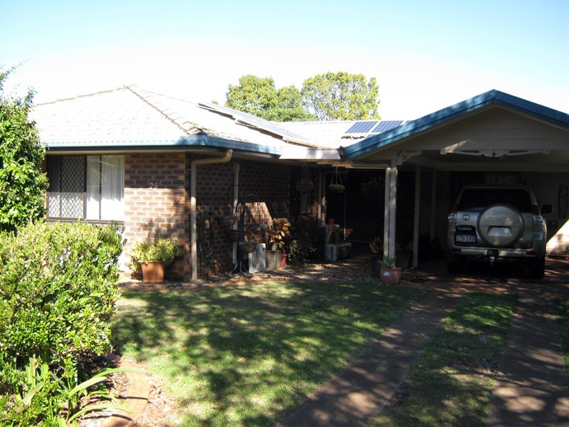 25 Booth Street, Kingaroy QLD 4610