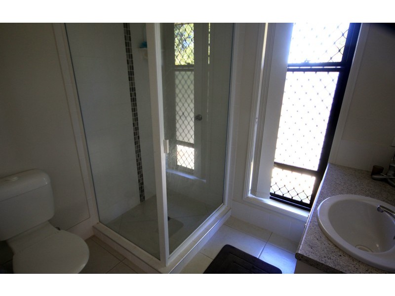 69 Cowie Drive, Kingaroy QLD 4610