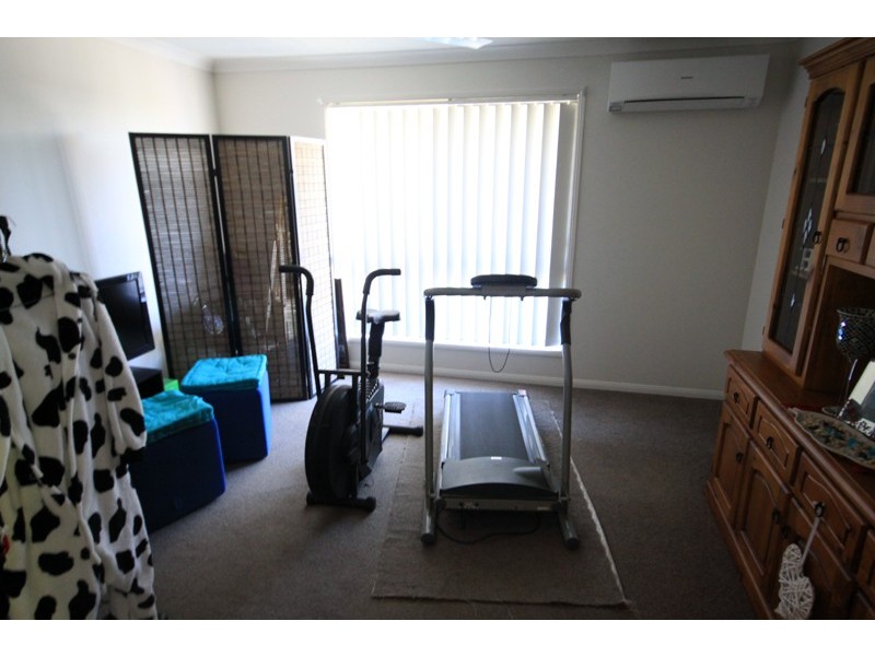 69 Cowie Drive, Kingaroy QLD 4610