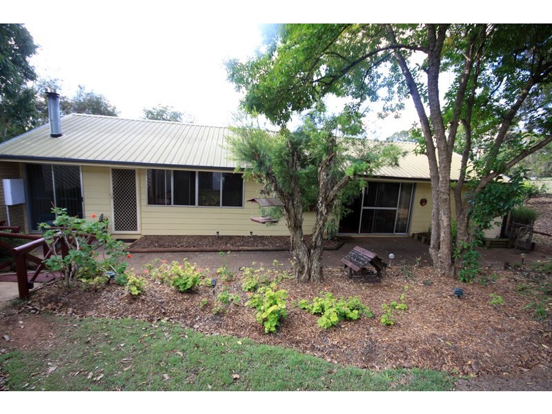 6 Murray Parade, Kingaroy QLD 4610