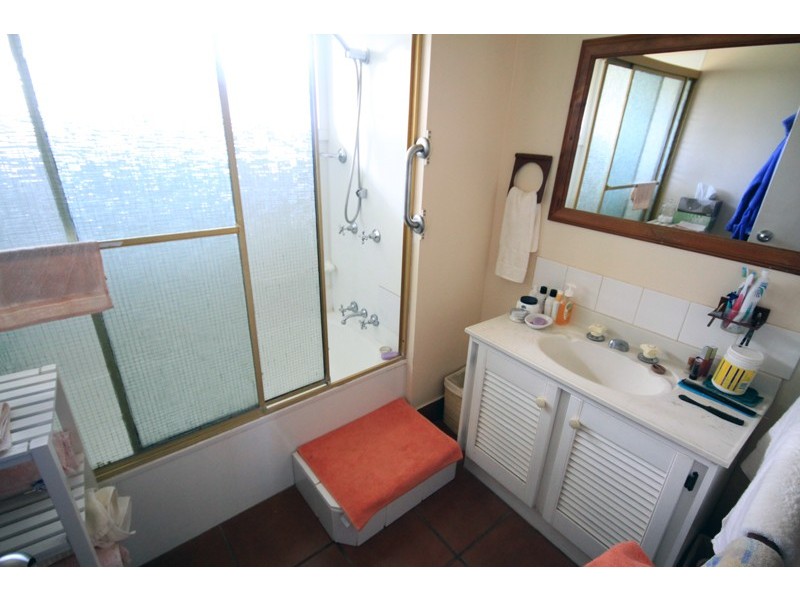 6 Murray Parade, Kingaroy QLD 4610