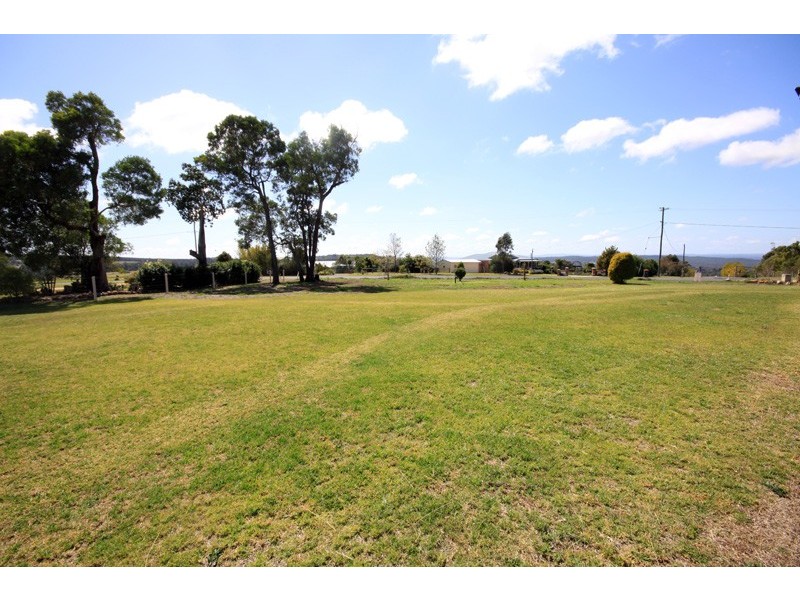 27-29 Macaulay Drive, Kingaroy QLD 4610