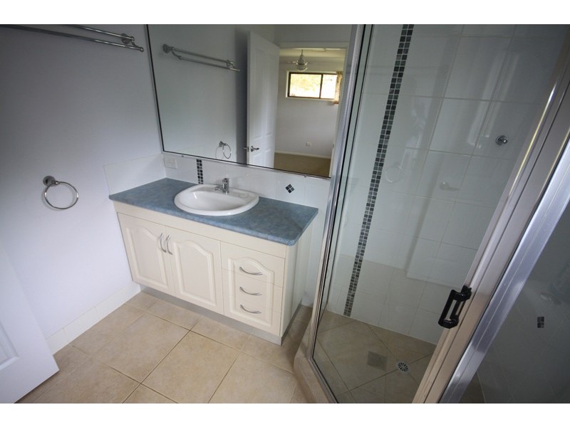 16 Sonaree Drive, Kingaroy QLD 4610