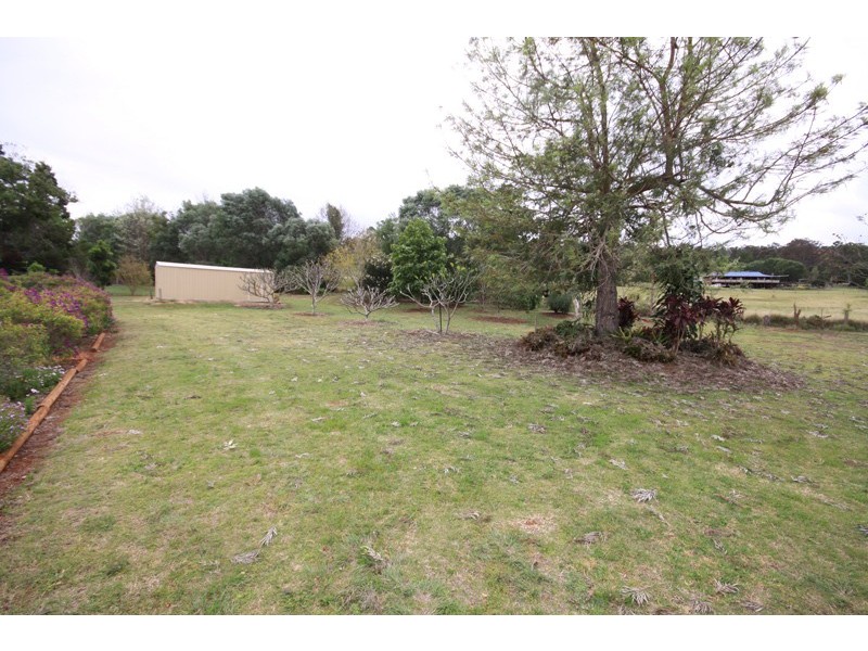 16 Sonaree Drive, Kingaroy QLD 4610