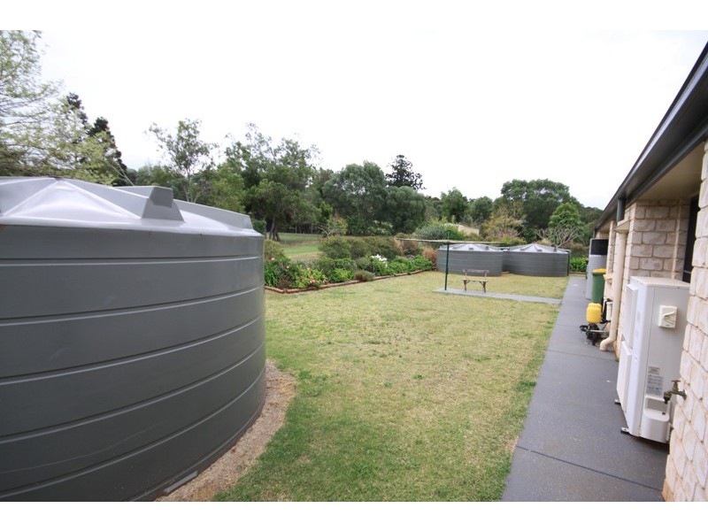 16 Sonaree Drive, Kingaroy QLD 4610