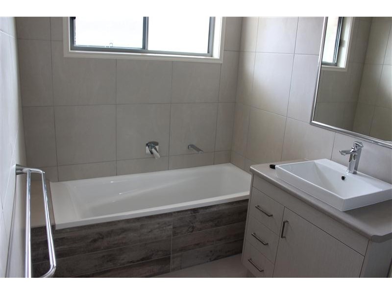 19 Reservoir Street, Kingaroy QLD 4610