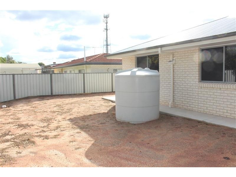 19 Reservoir Street, Kingaroy QLD 4610