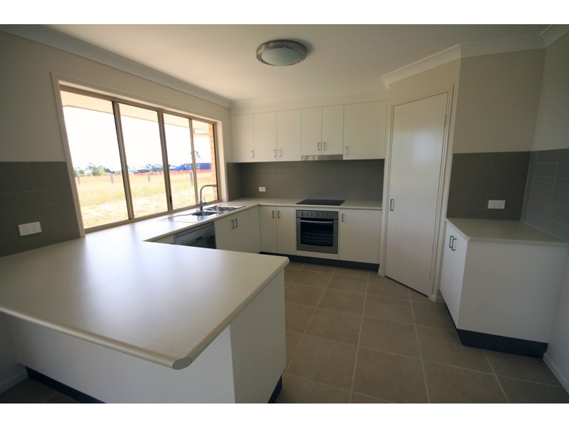 110 to 112 Rosella Parade, Kingaroy QLD 4610