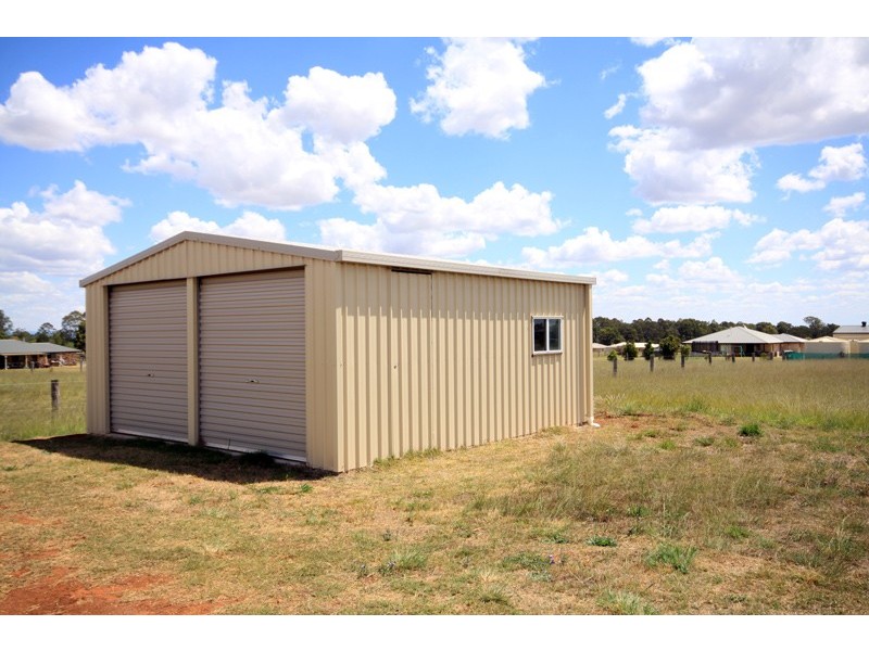 110 to 112 Rosella Parade, Kingaroy QLD 4610