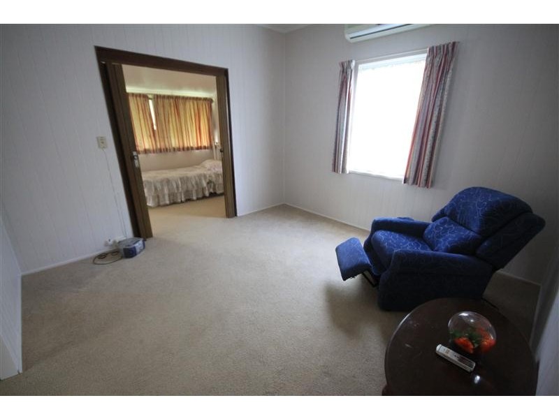 36 Hodge Street, Kingaroy QLD 4610