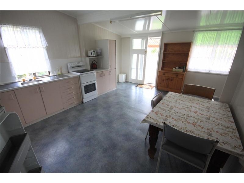 36 Hodge Street, Kingaroy QLD 4610